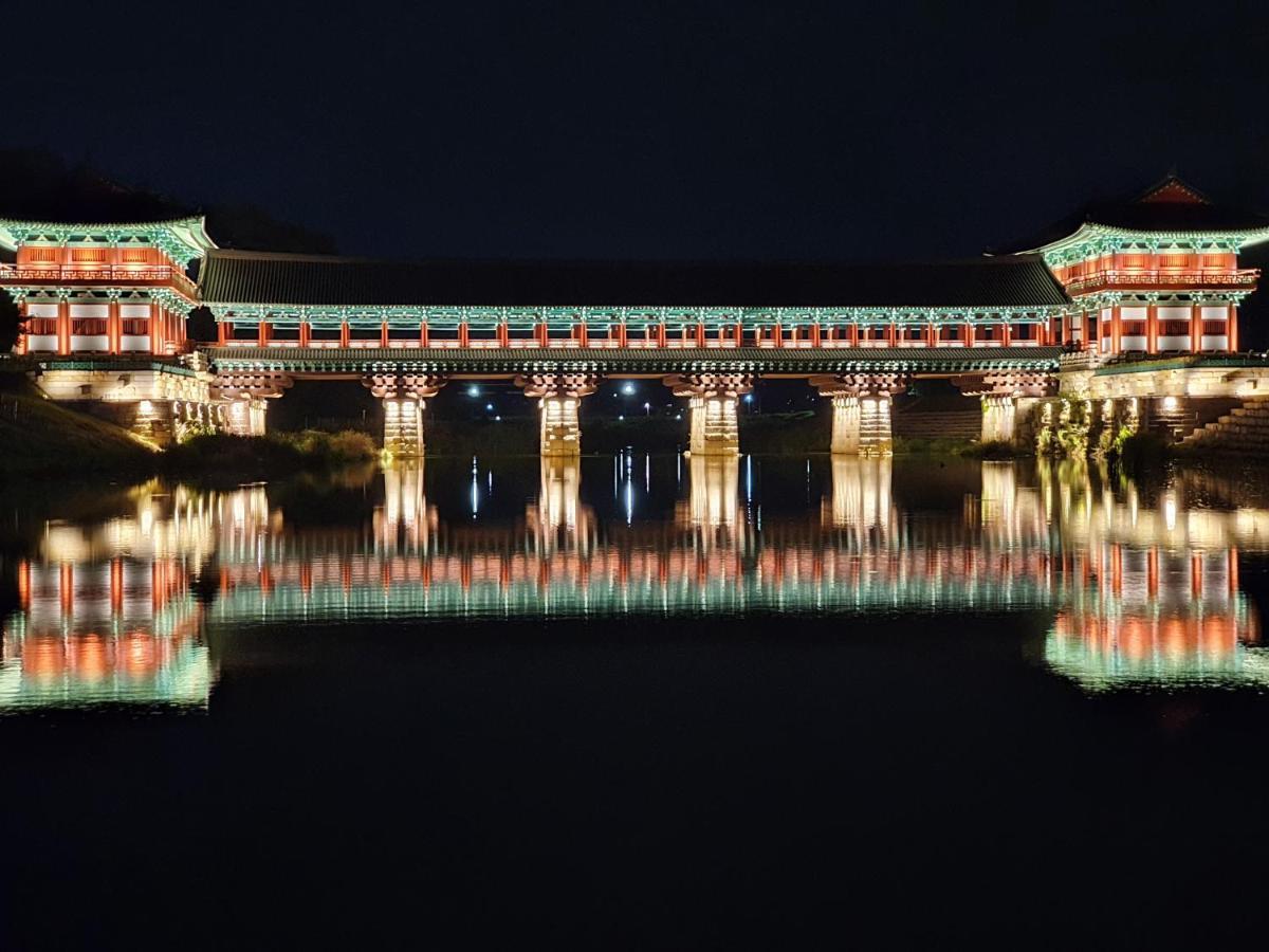 Gyeongju BongwhangMansion Bagian luar foto
