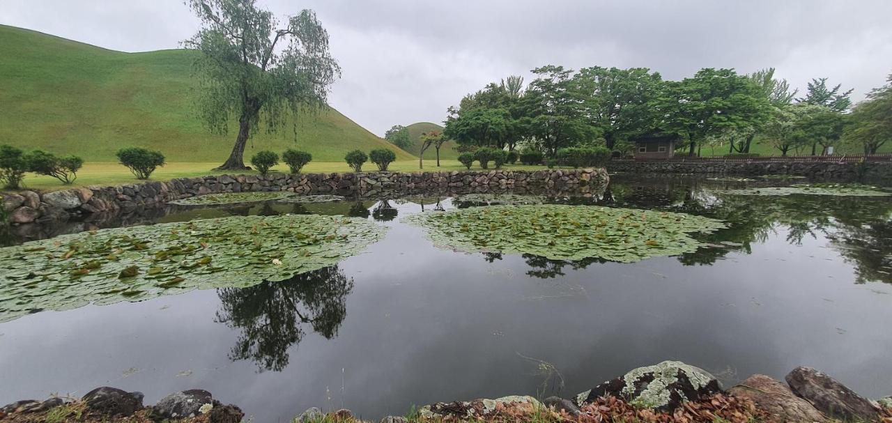 Gyeongju BongwhangMansion Bagian luar foto