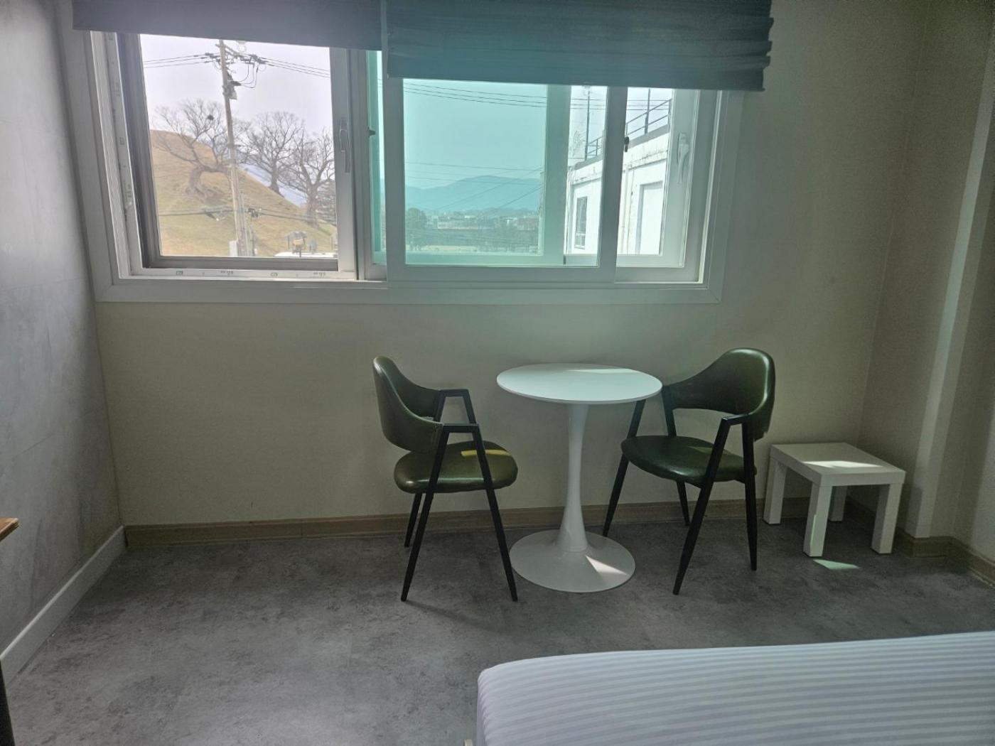 Gyeongju BongwhangMansion Bagian luar foto
