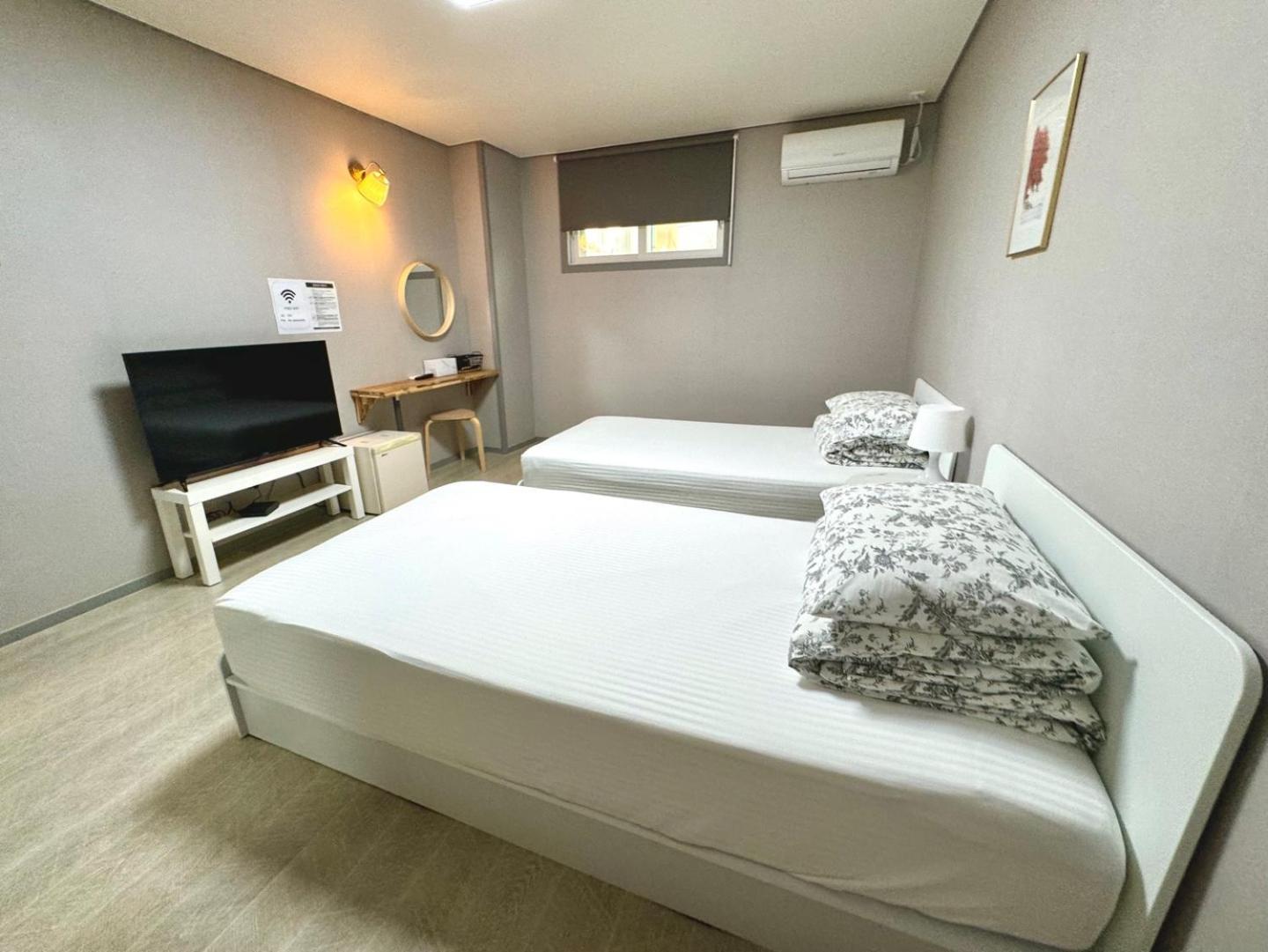 Gyeongju BongwhangMansion Bagian luar foto
